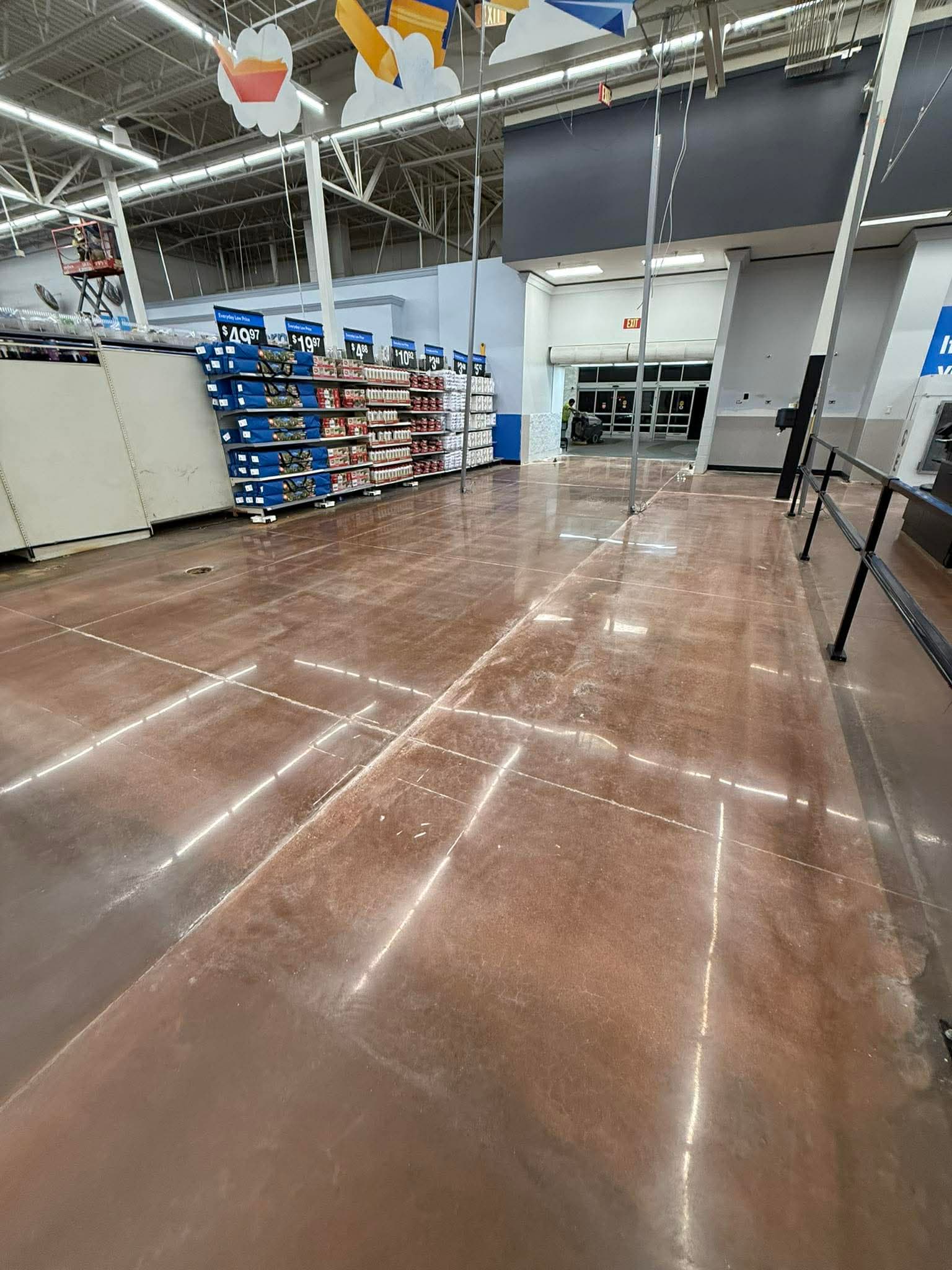 Commercial entryway epoxy floor